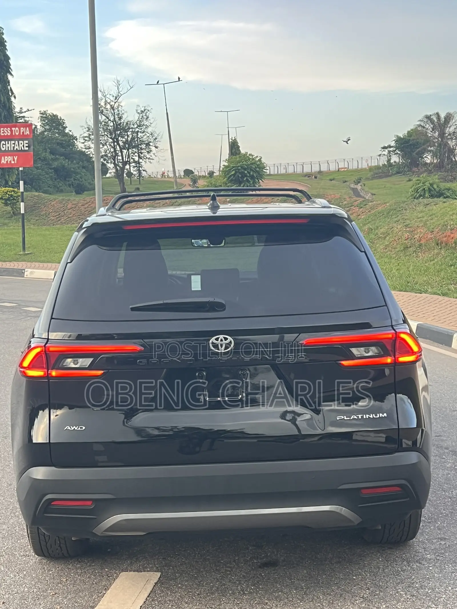 Toyota Highlander Platinum AWD 2026 Black