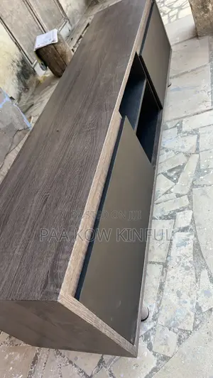 TV Stand/ Cabinet