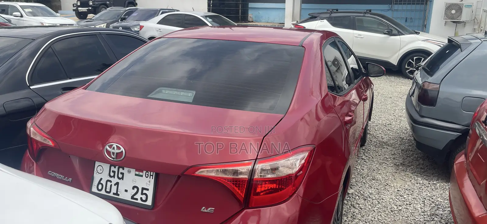 Toyota Corolla LE (1.8L 4cyl 2A) 2018 Red