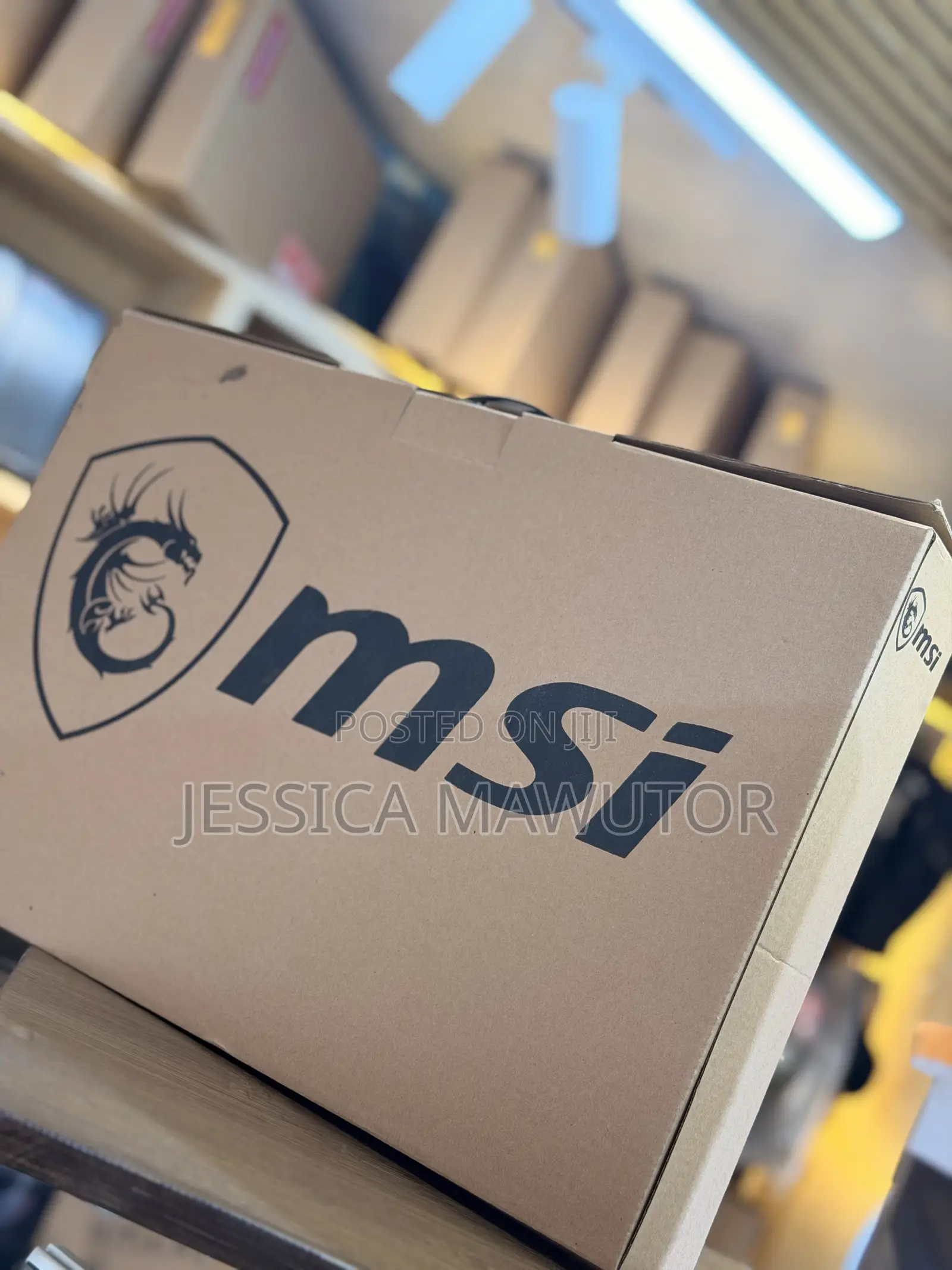 New Laptop MSI 32GB Intel Core Ultra 9 SSD 1T