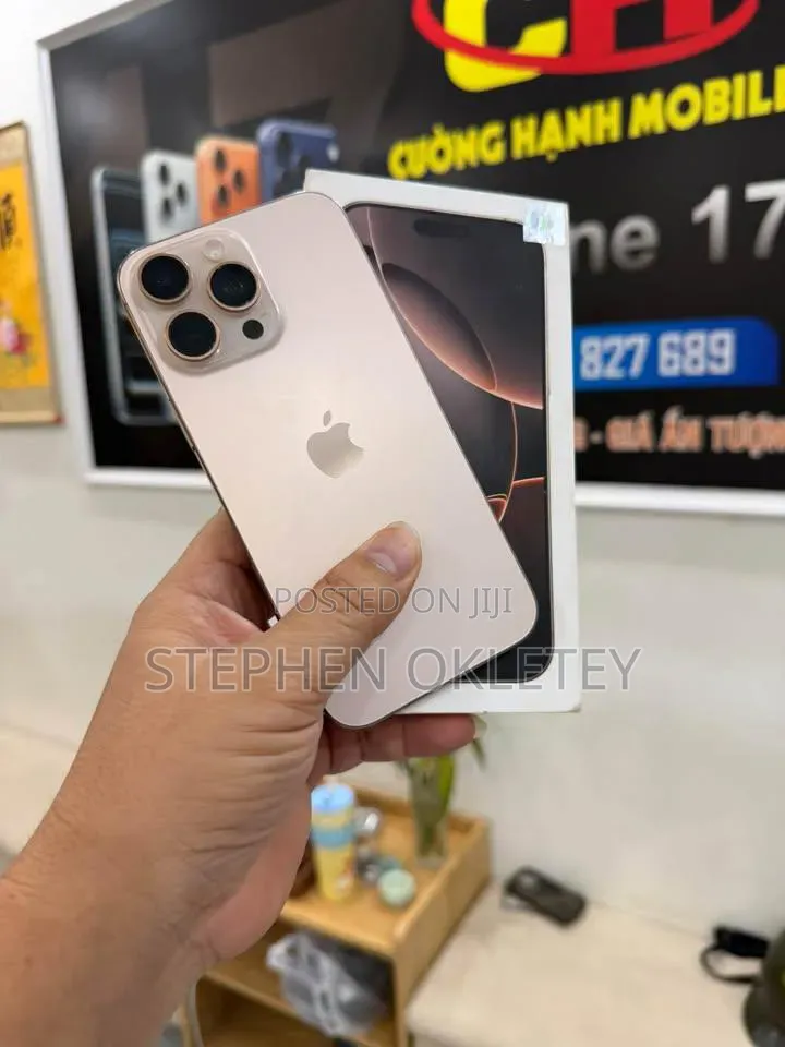 New Apple iPhone 16 Pro Max 256 GB Gold