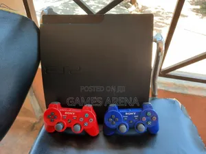 PS3 Slim Jailbreak With 15 Games and 2 Controllers