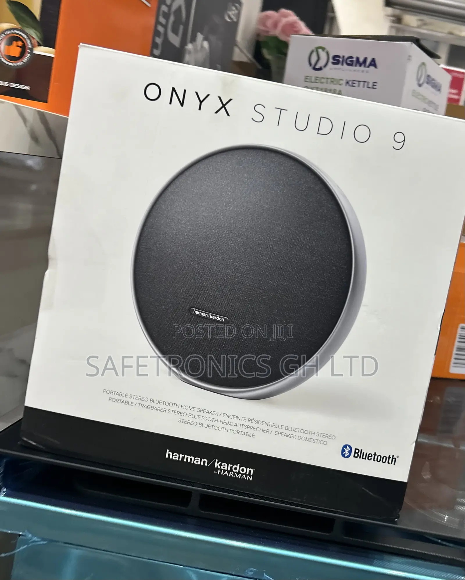 Get Exclusive Loud Harman Kardon Onyx Studio 9 Speaker