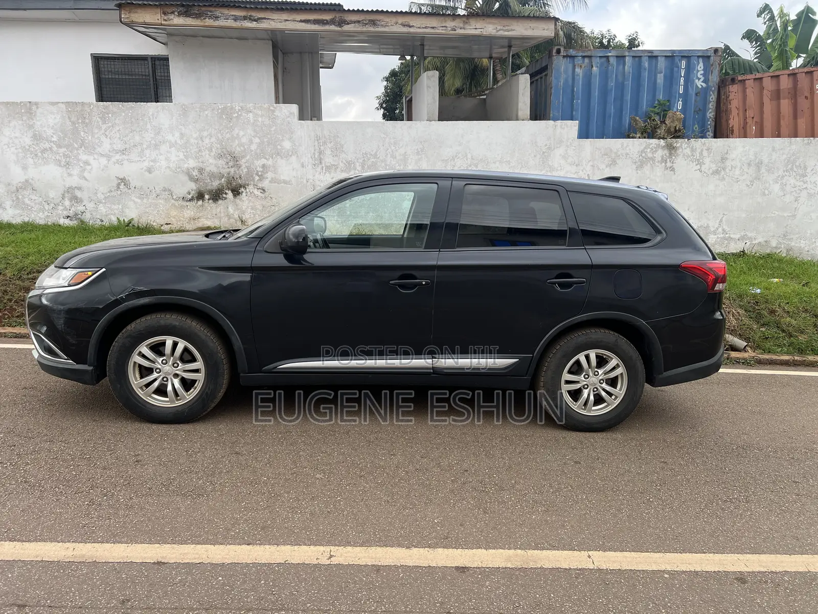 Mitsubishi Outlander 2016 Black