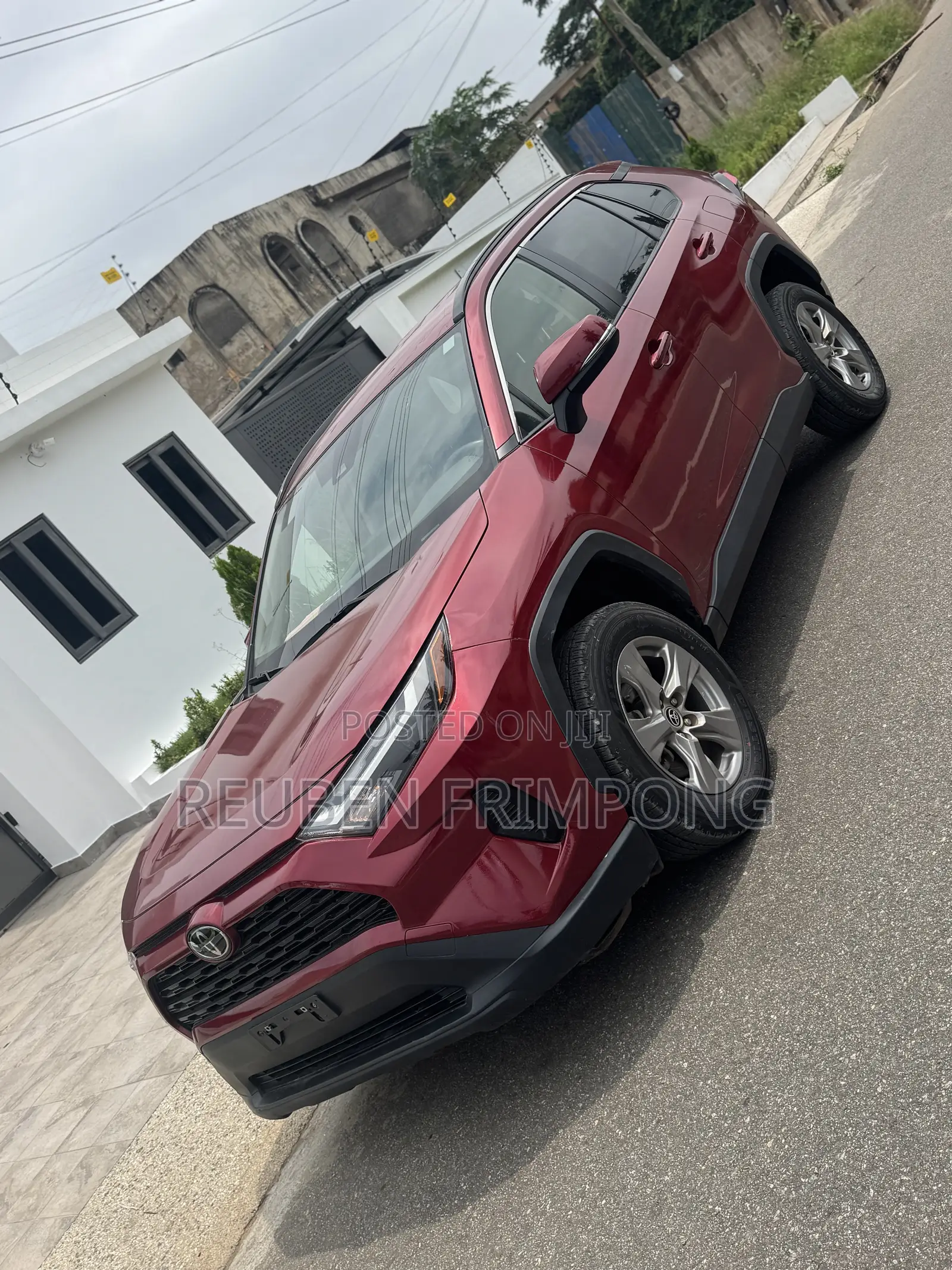 Toyota RAV4 2022 Red
