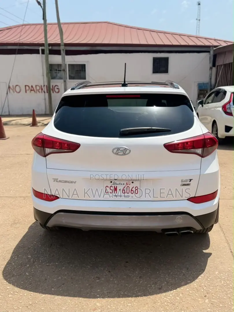 Hyundai Tucson Limited AWD 2018 White