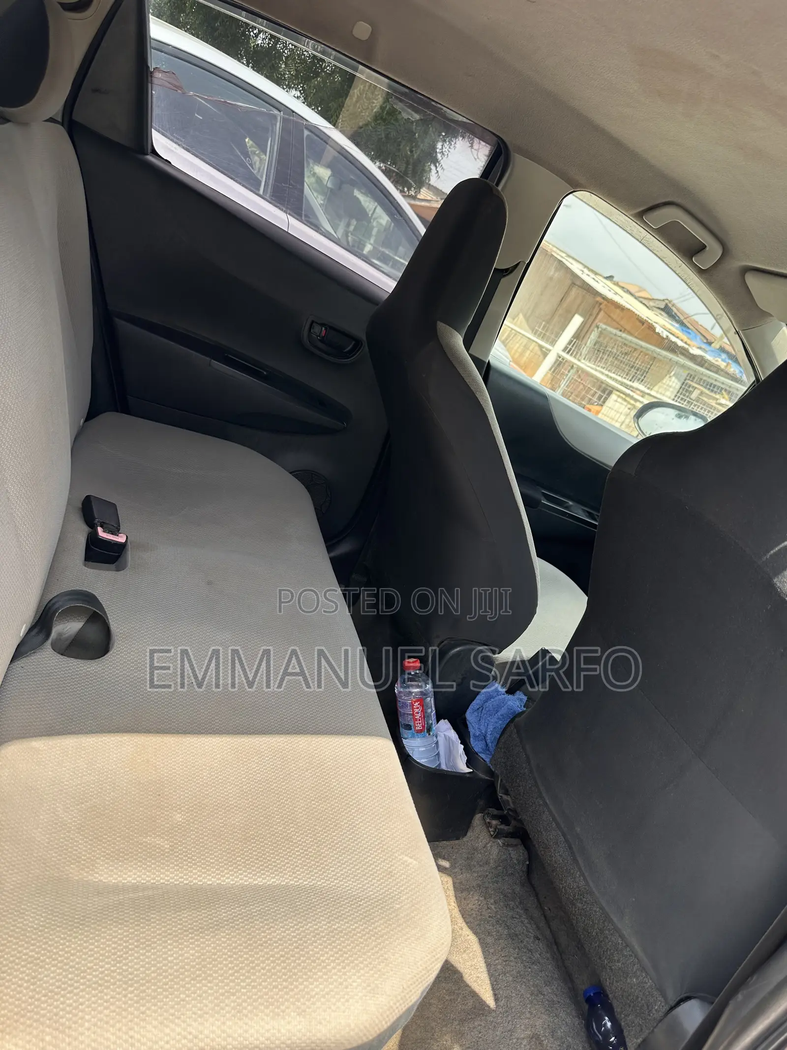 Toyota Vitz 1.3 AWD 3dr 2012 Gray