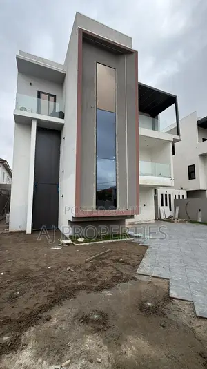 5bdrm House in East Legon for sale