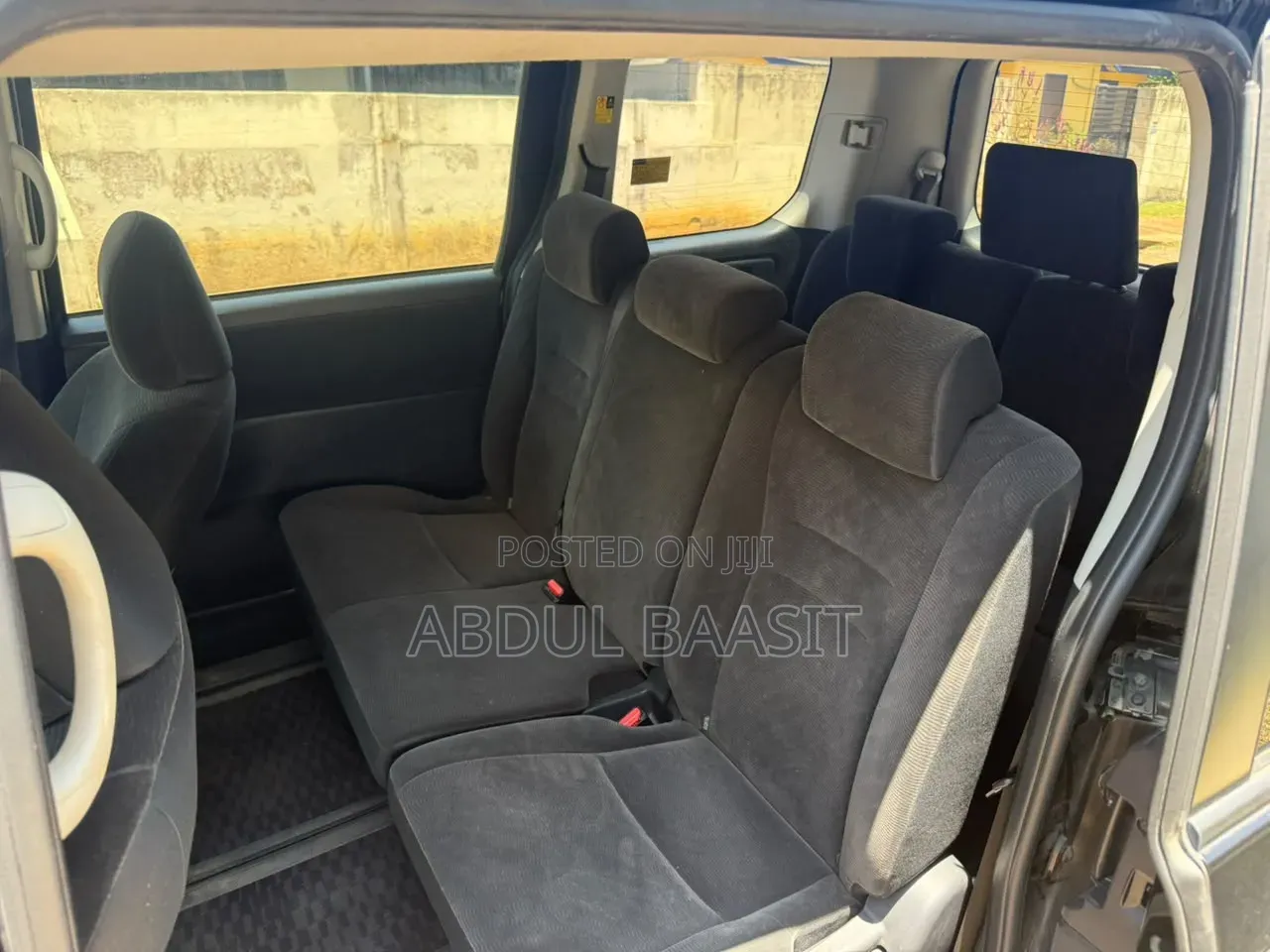 Toyota Voxy V 4WD 7-Seater 2013 Black