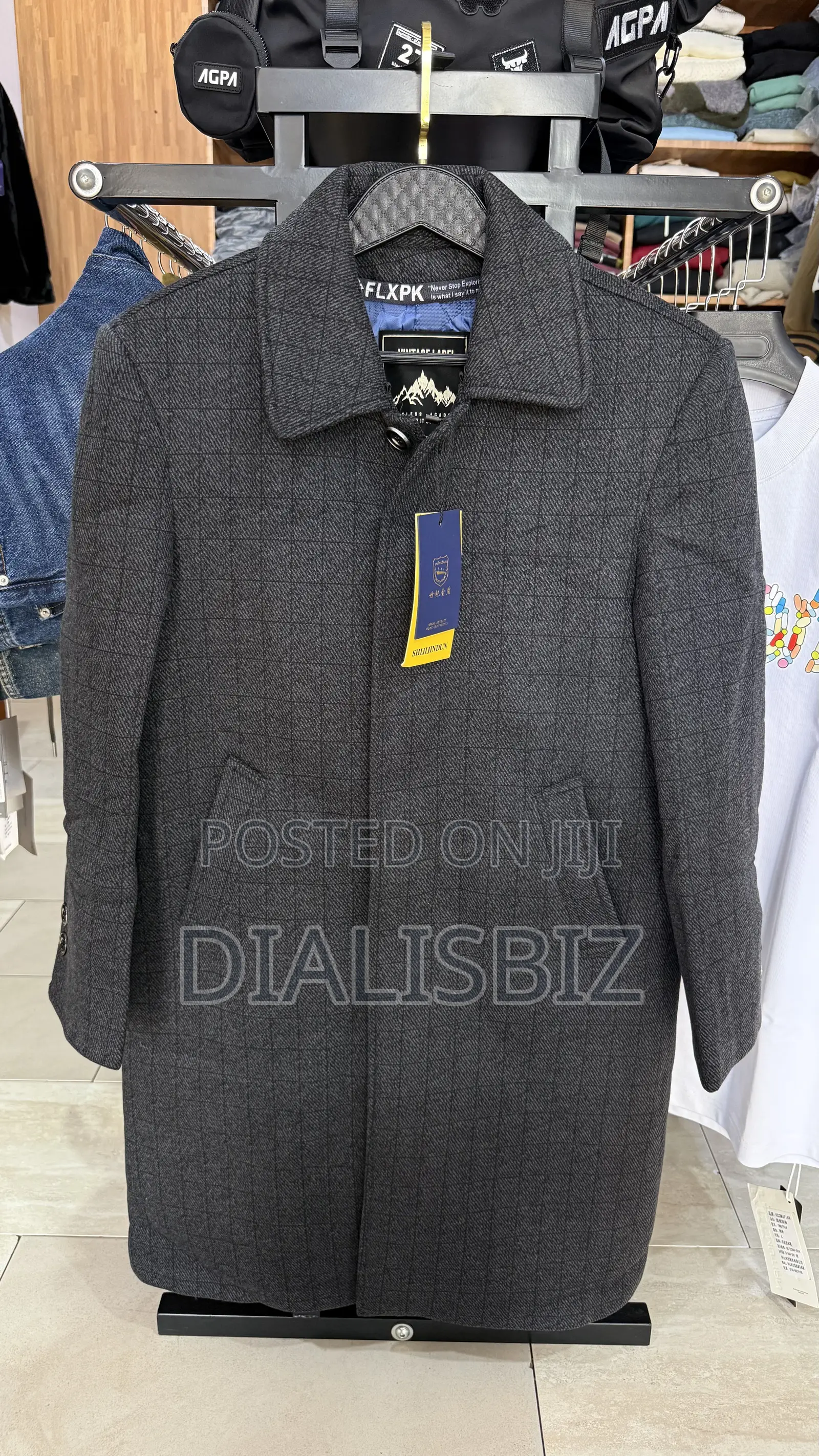 Brand New Winter Coats With Detachable Fur Collar
