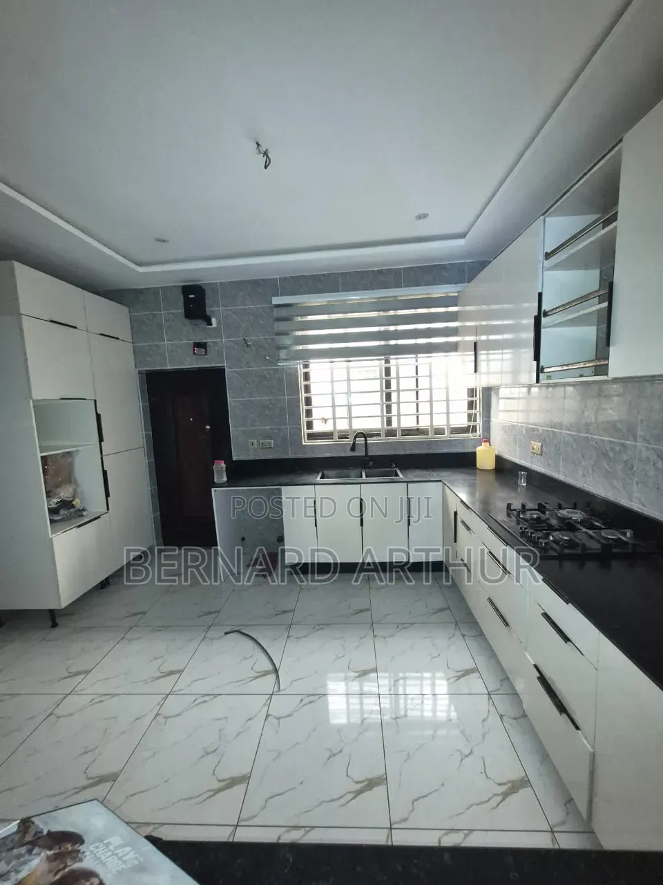 4bdrm Duplex in Bernard Agency, Obeyeyie for rent