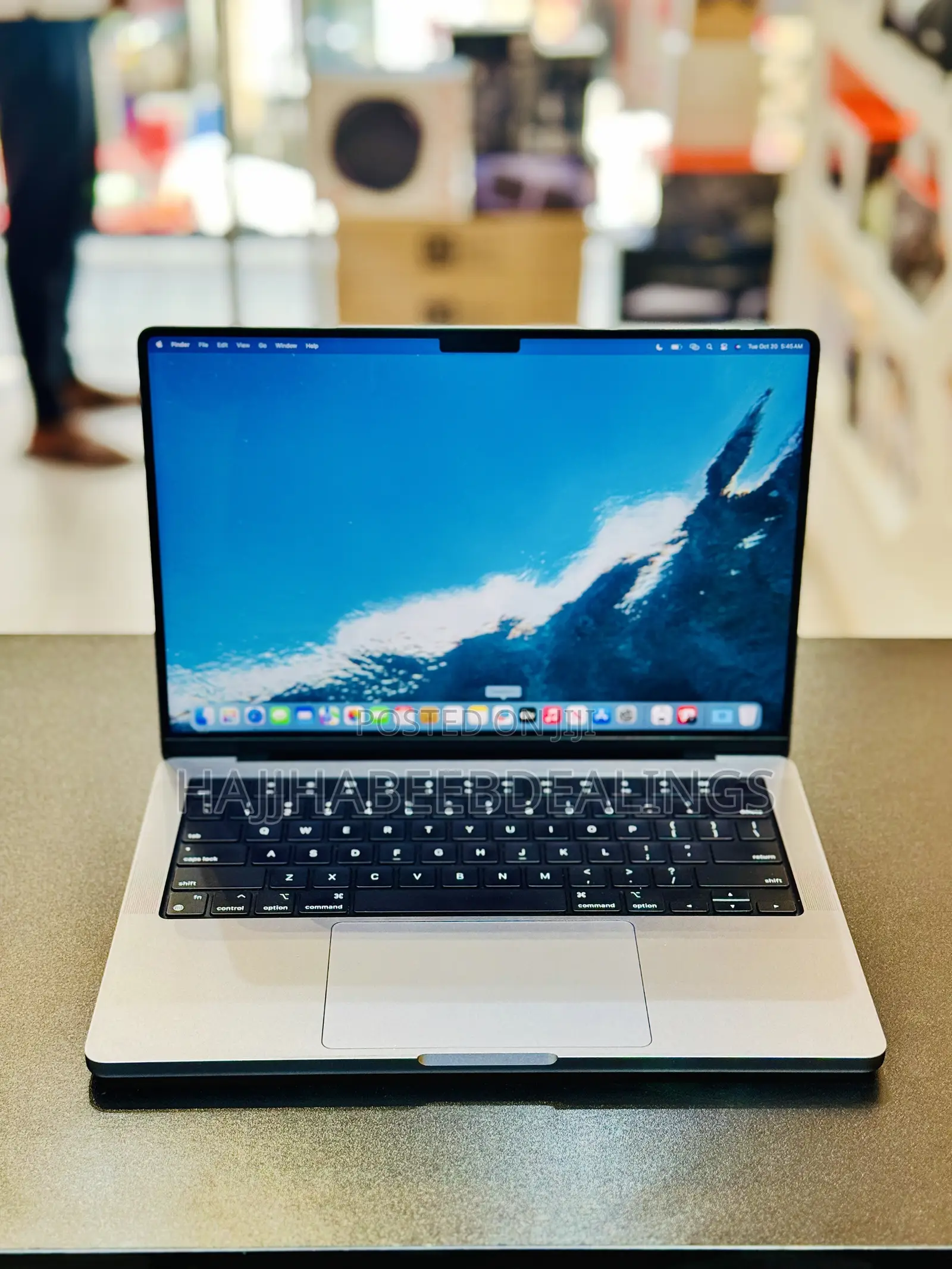 Laptop Apple MacBook Pro 2021 M1 16GB Apple M1 Pro SSD 512GB