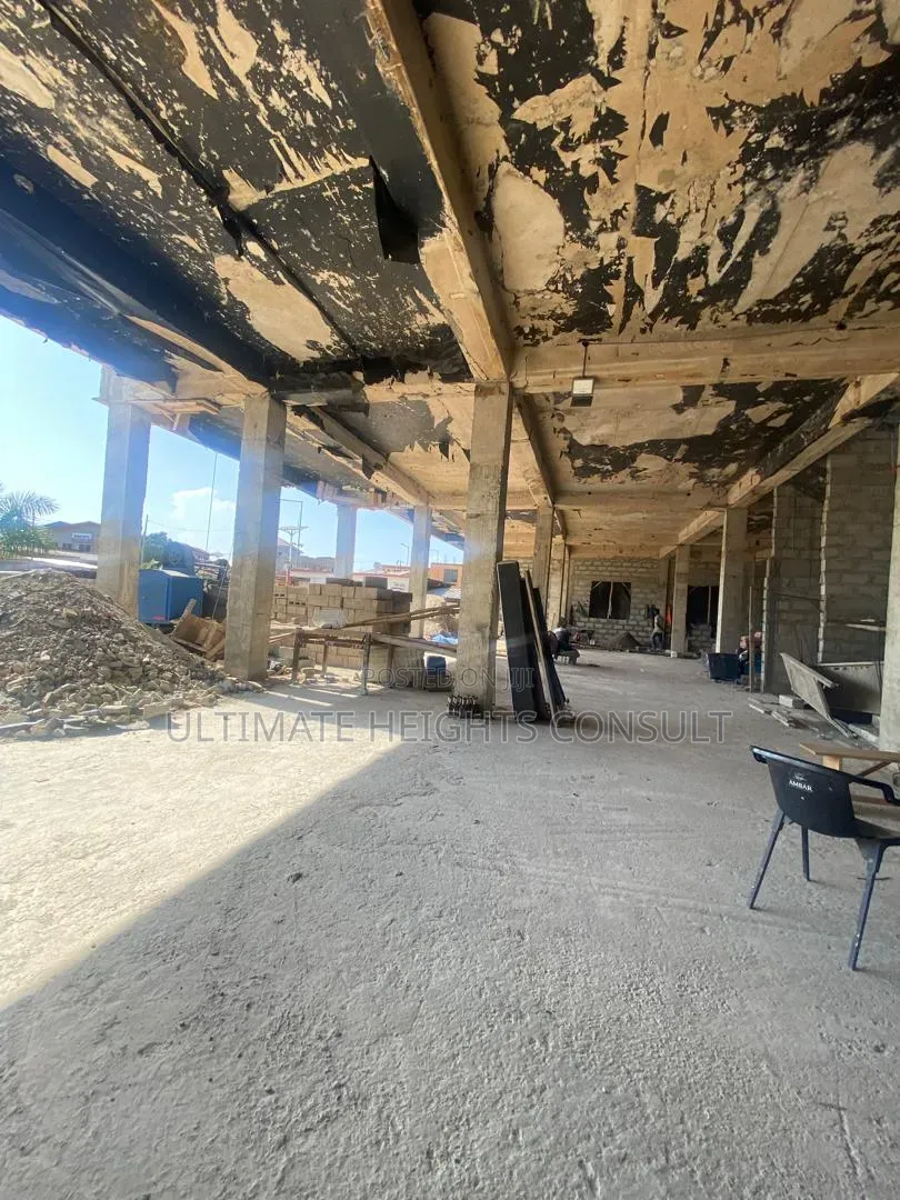 400 Square Meter Space for Rent at Nyamekye on the Main Road