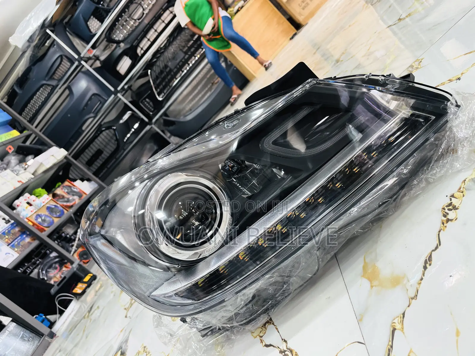 C 250( W 204) Spec Headlight)
