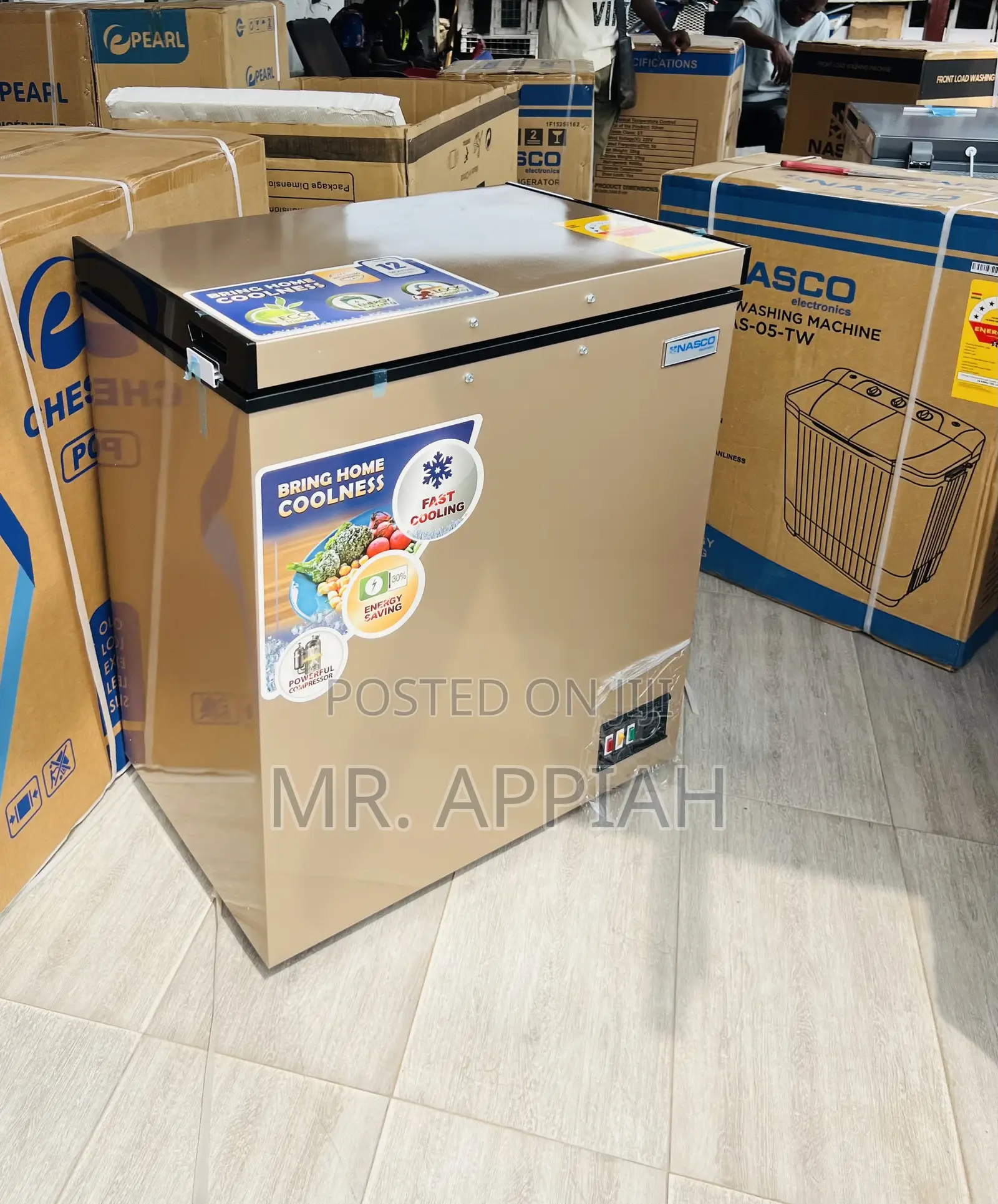 Powerful Freezing 150L Single Door Chest Freezer(Gold)Nas200fl