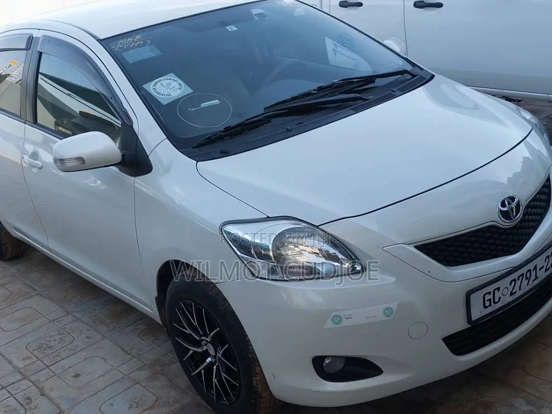 Toyota Belta 2010 White