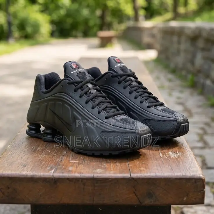 Nike Air Shox R4 Black