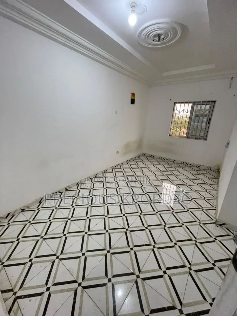 1bdrm Apartment in Commandos Adenta for rent