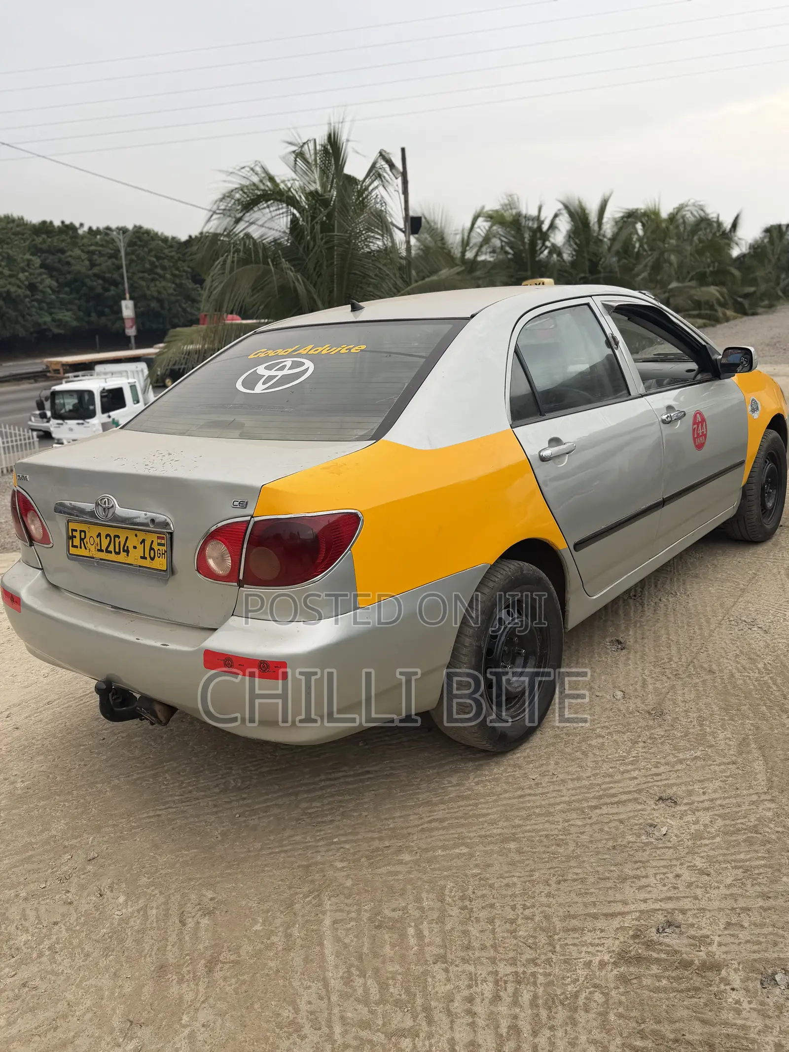 Toyota Corolla LE 2007 Yellow