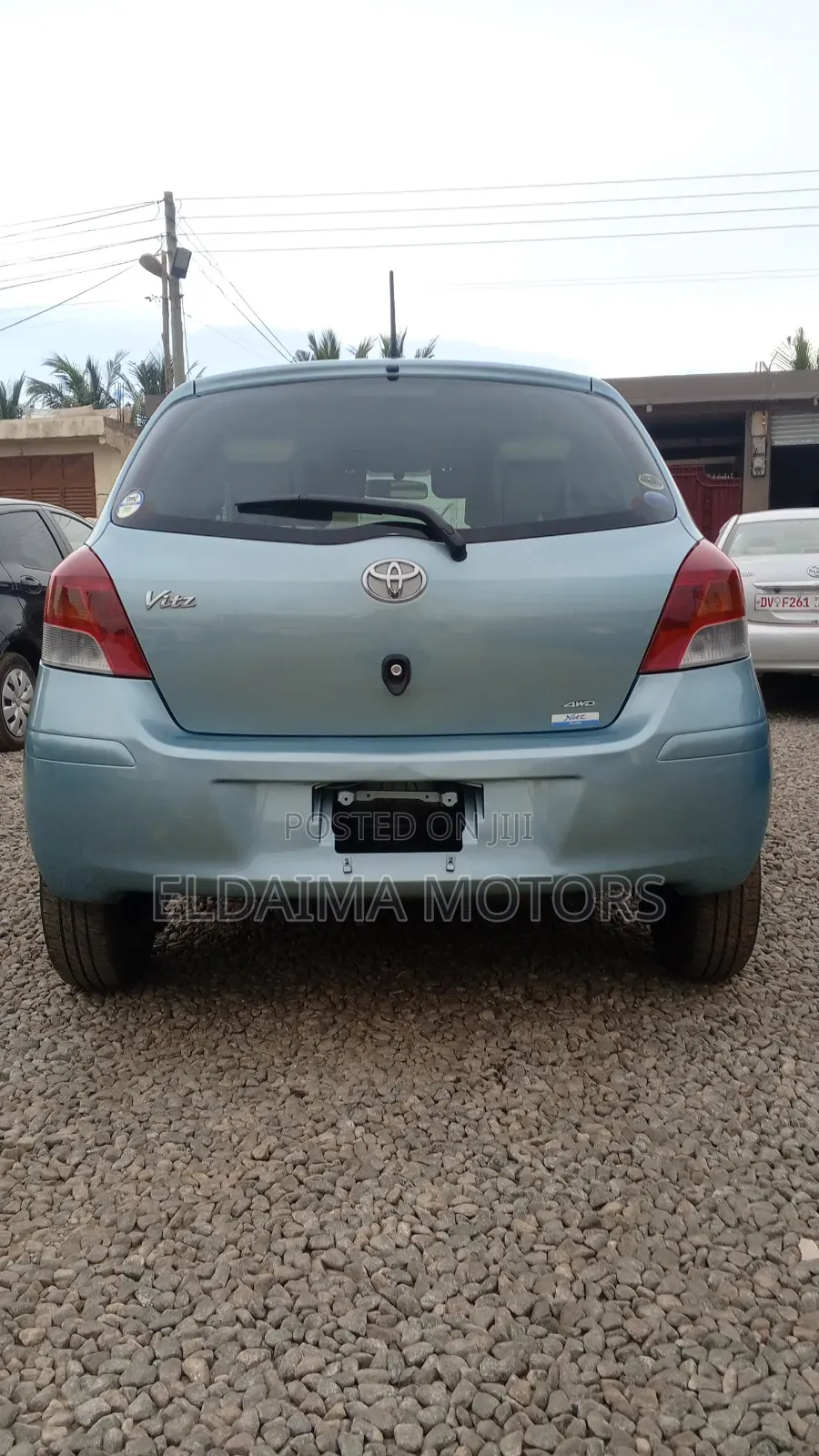 Toyota Vitz 1.3 AWD 3dr 2010 Green