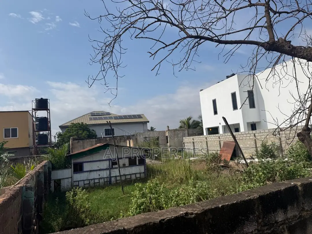 43/100 SQFT Plot of Land for Sale at Ashaley Botwe