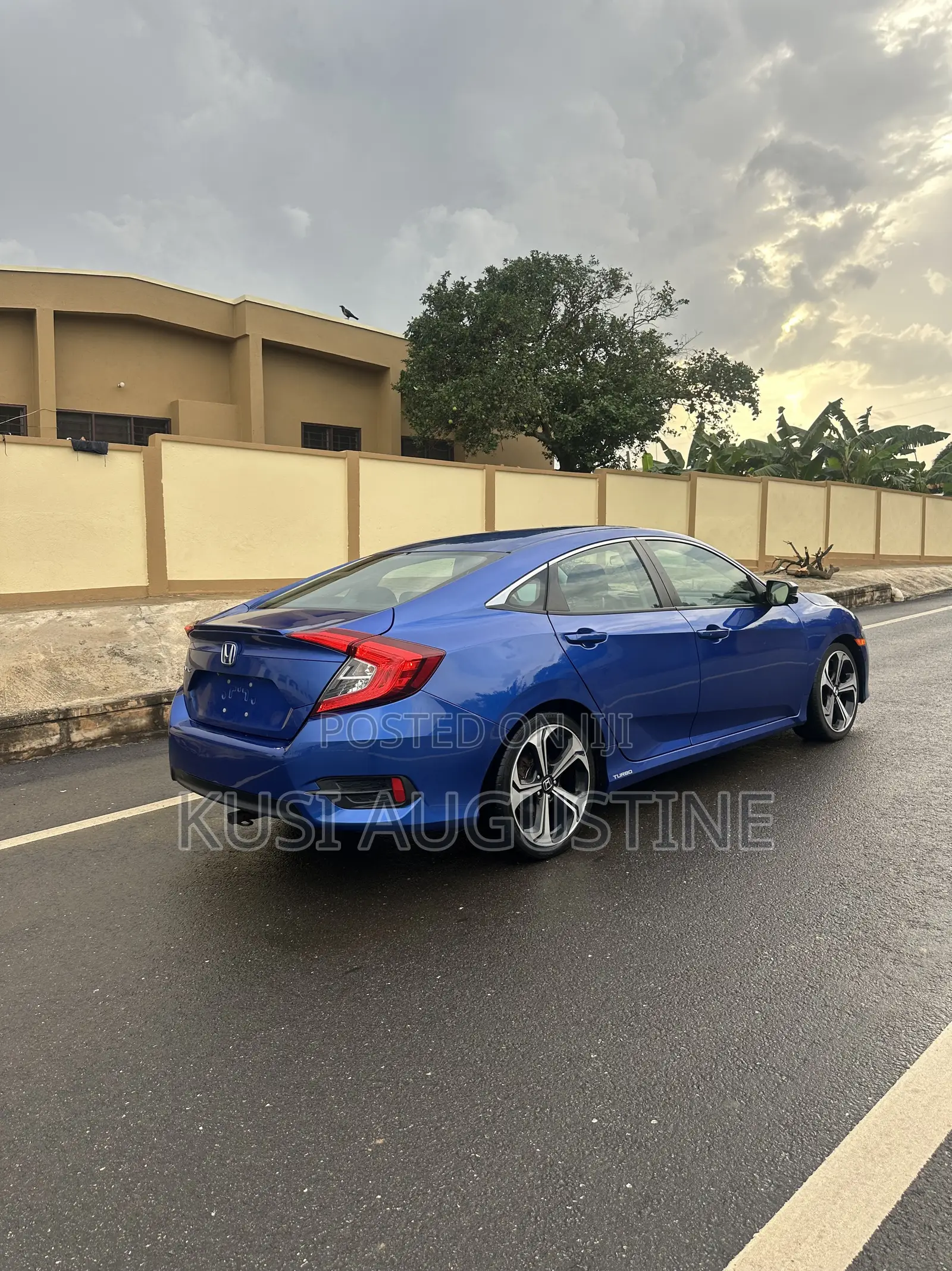 Honda Civic EX-T 4dr Sedan (1.5L 4cyl) 2016 Blue