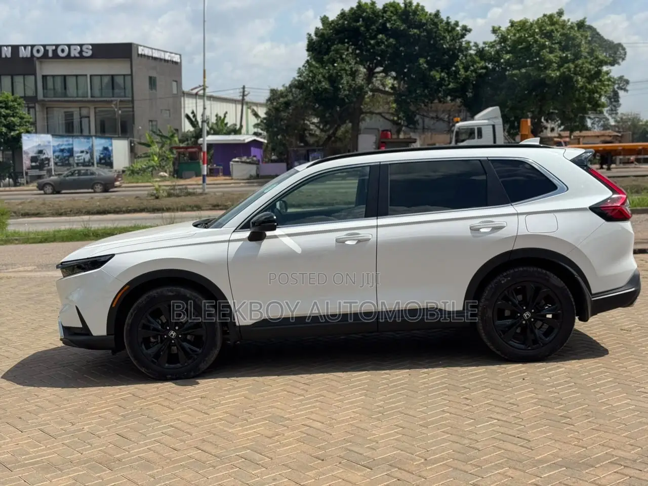 Honda CR-V 2024 White