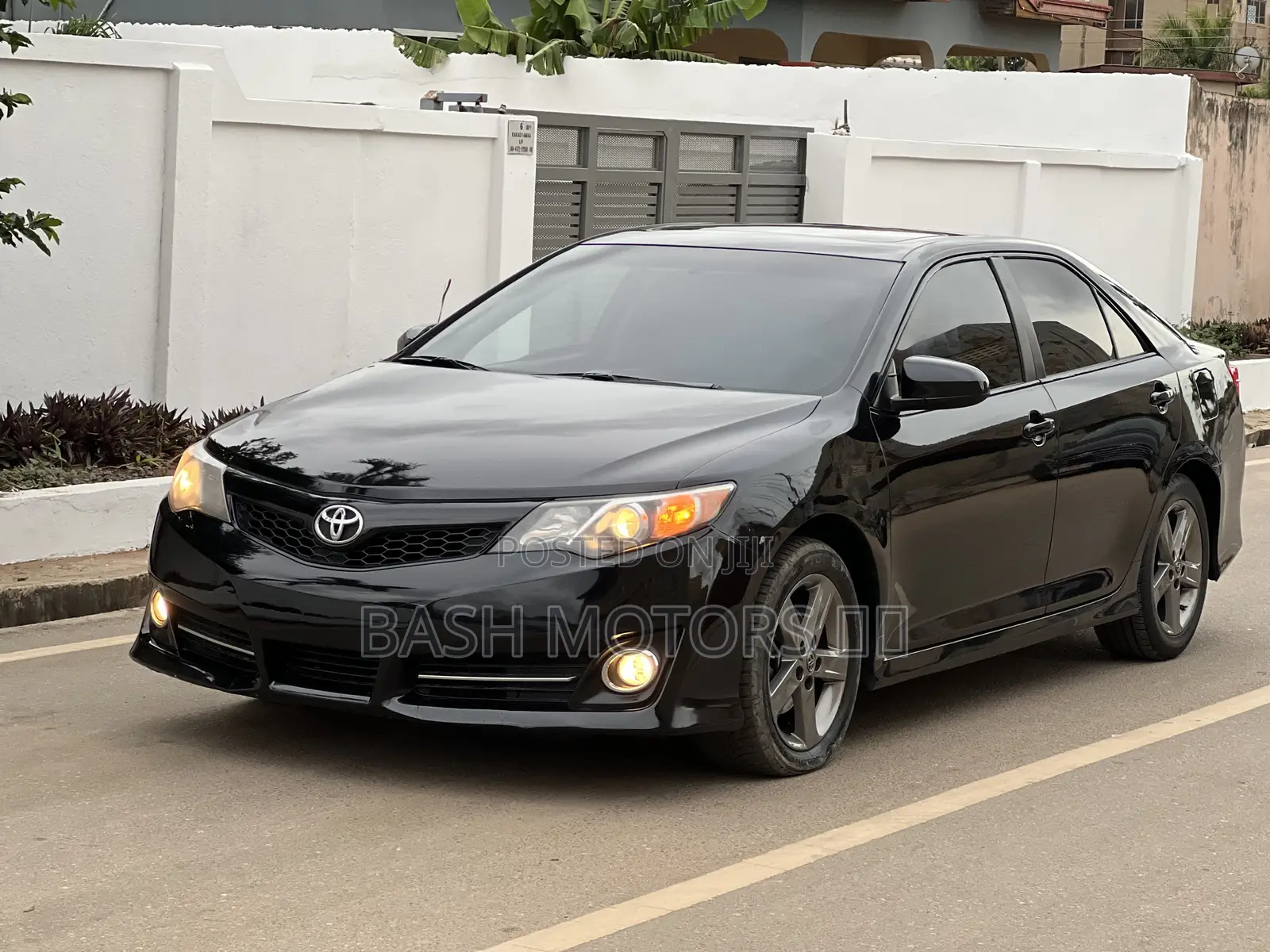 Toyota Camry SE 4dr Sedan (2.5L 4cyl 6A) 2014 Black