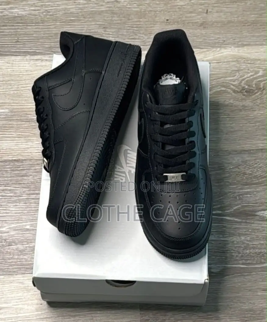 Nike Air Force 1 Low