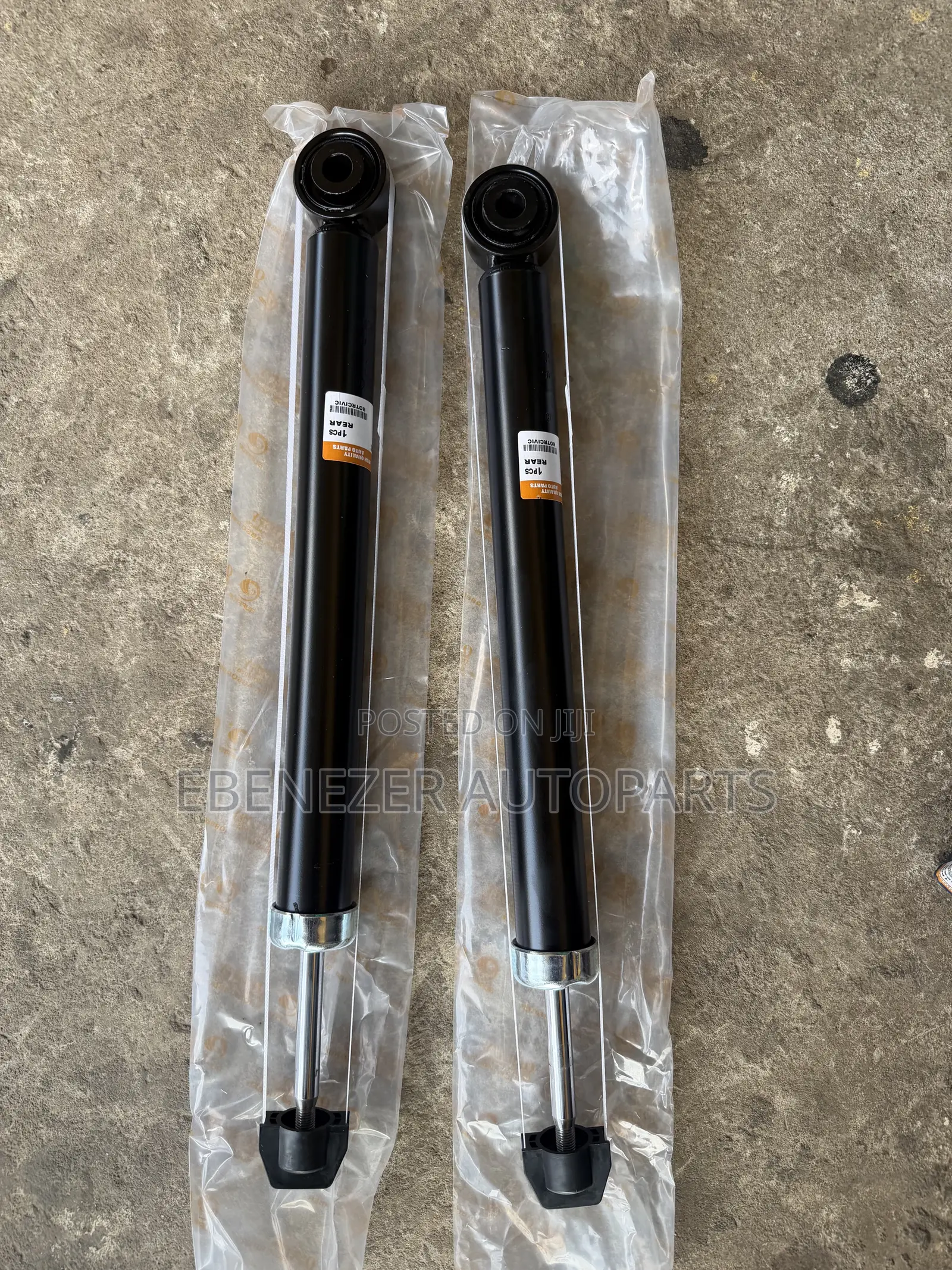 Honda CRV Cr-v Rear Shocks Absorbers 2017 2018 2019 2020 2021 2022