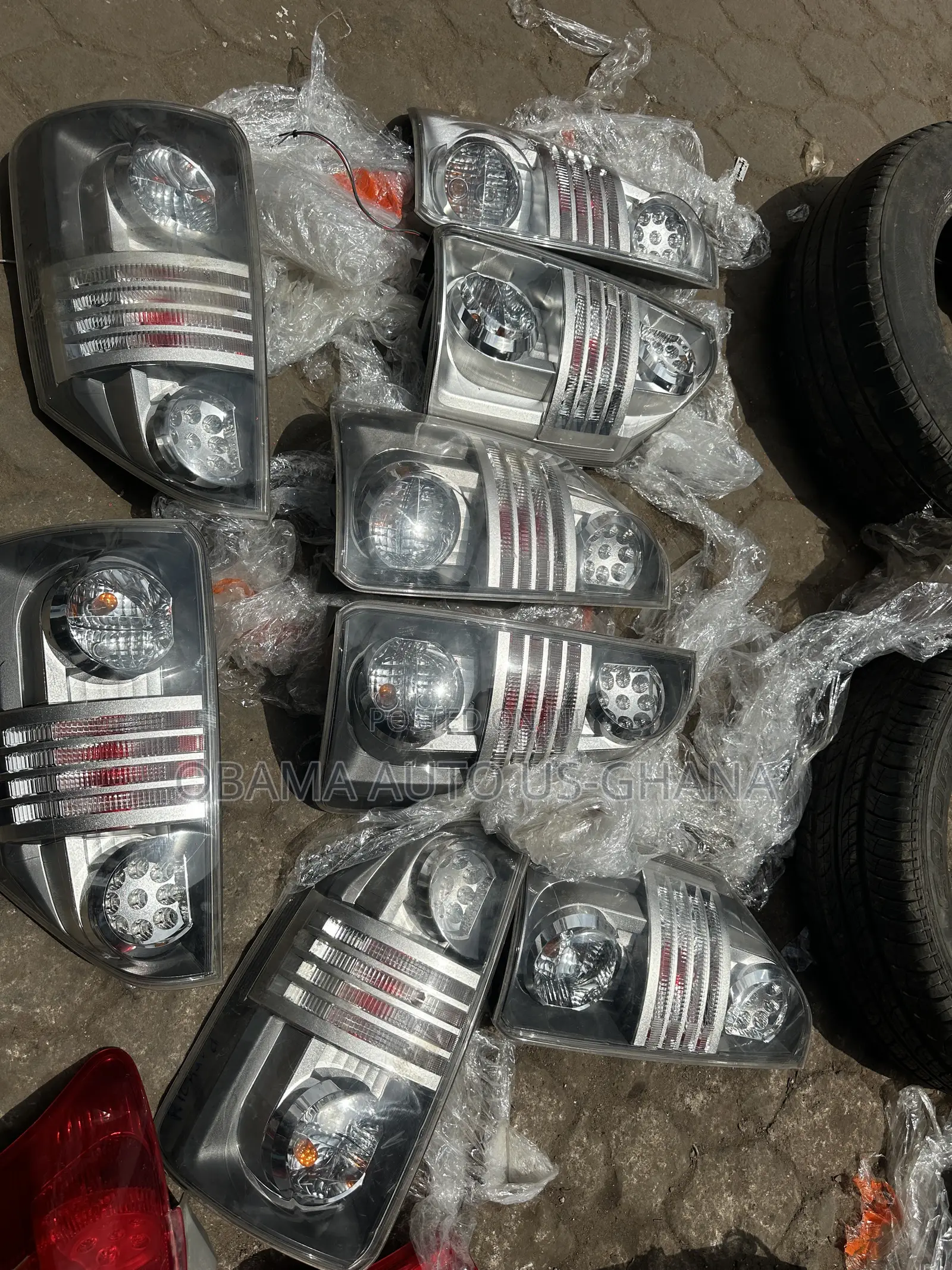 Toyota Noah/Voxy Tail Light Taillight