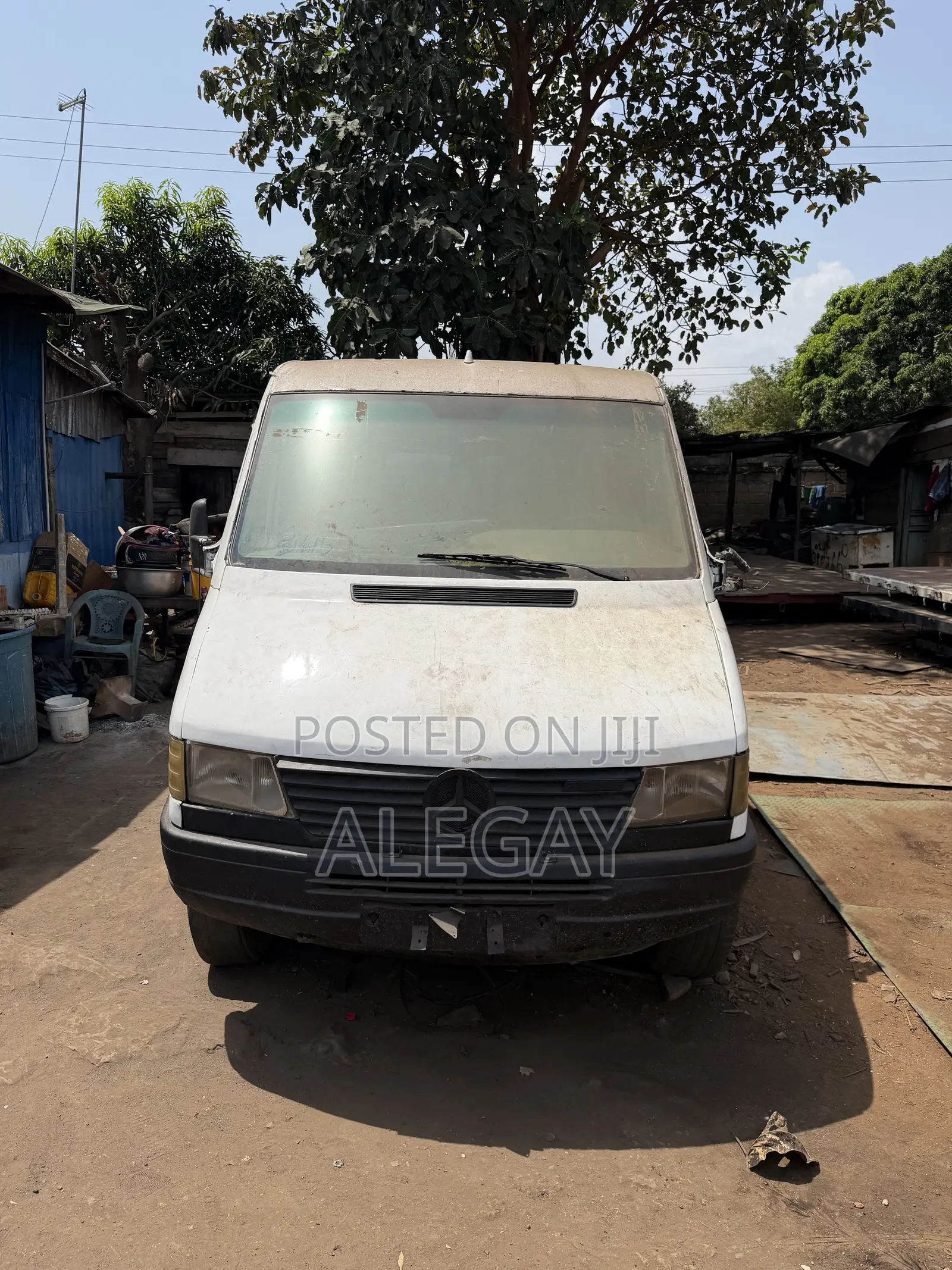 Mercedes-Benz Sprinter 2002 White
