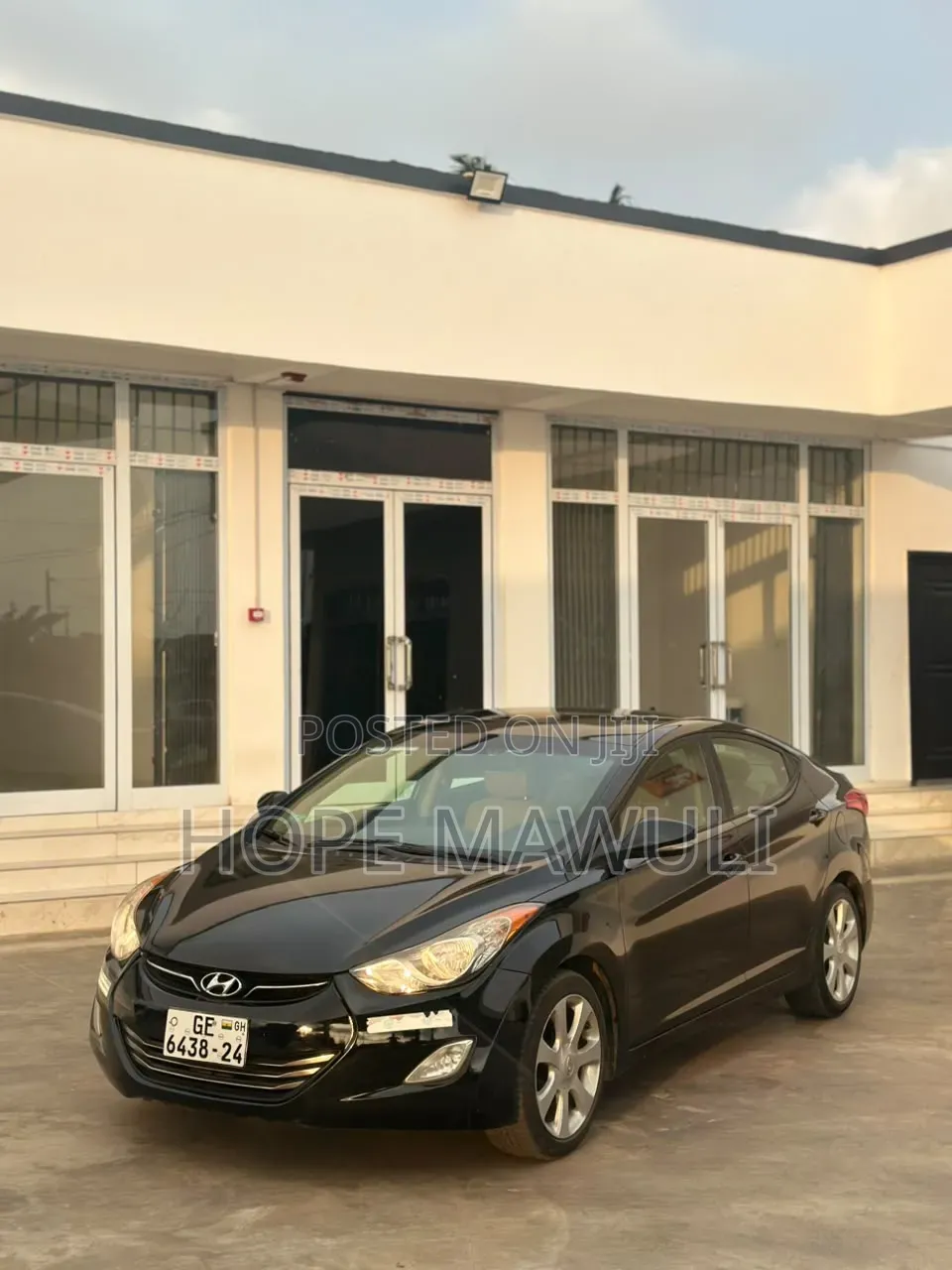 Hyundai Elantra Limited Sedan FWD (1.8L 4cyl 6A) 2013 Black