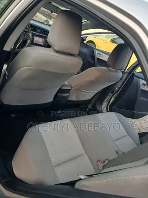 Toyota Corolla 2016 Silver
