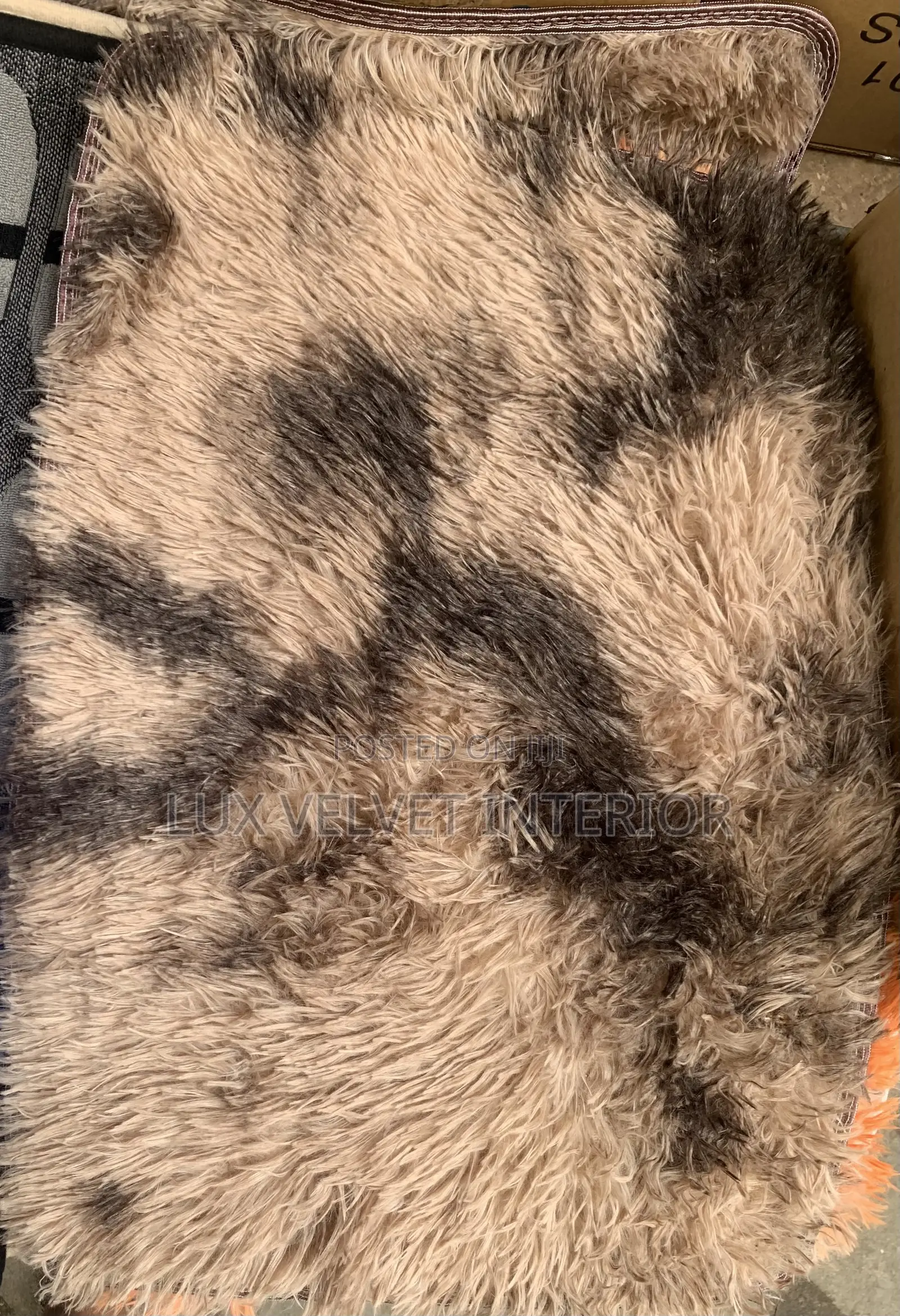 Fluffy Shaggy Center Rug - Soft Fur - 4 Colors