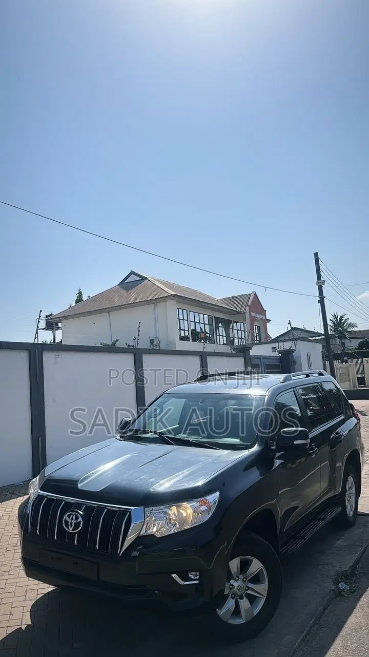 Toyota Land Cruiser Prado 4.0 2021 Black