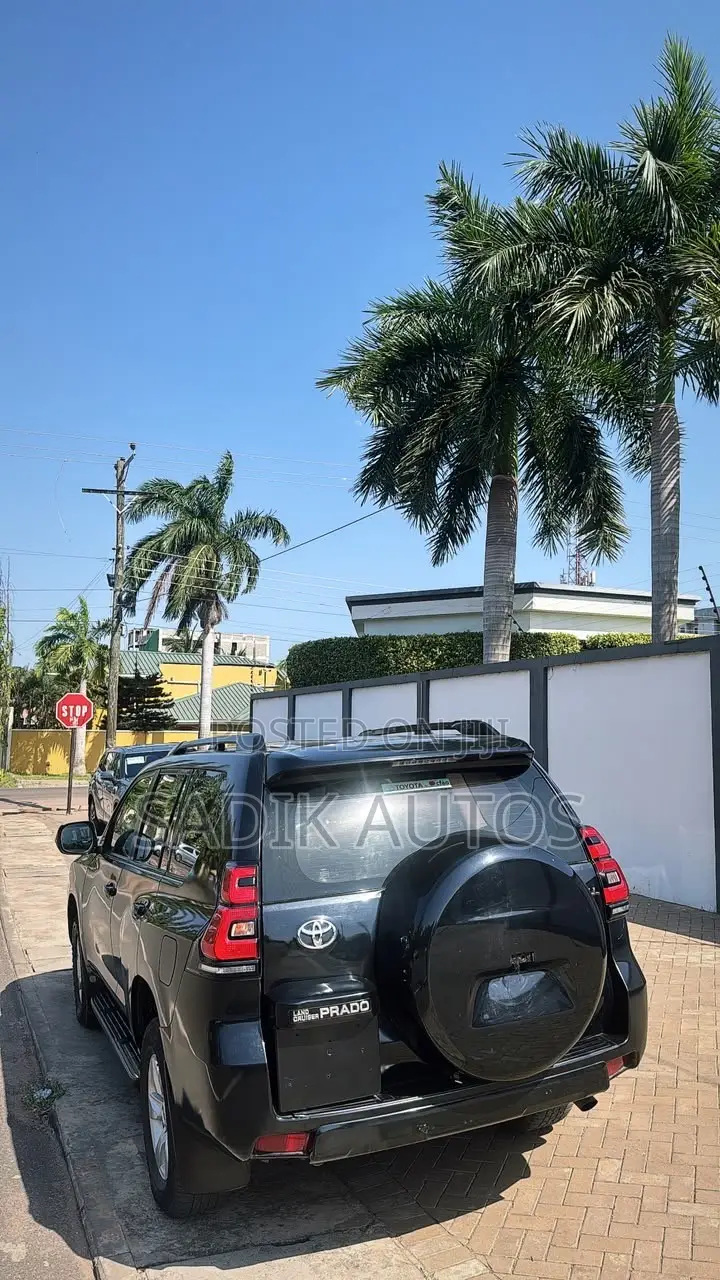 Toyota Land Cruiser Prado 4.0 2021 Black