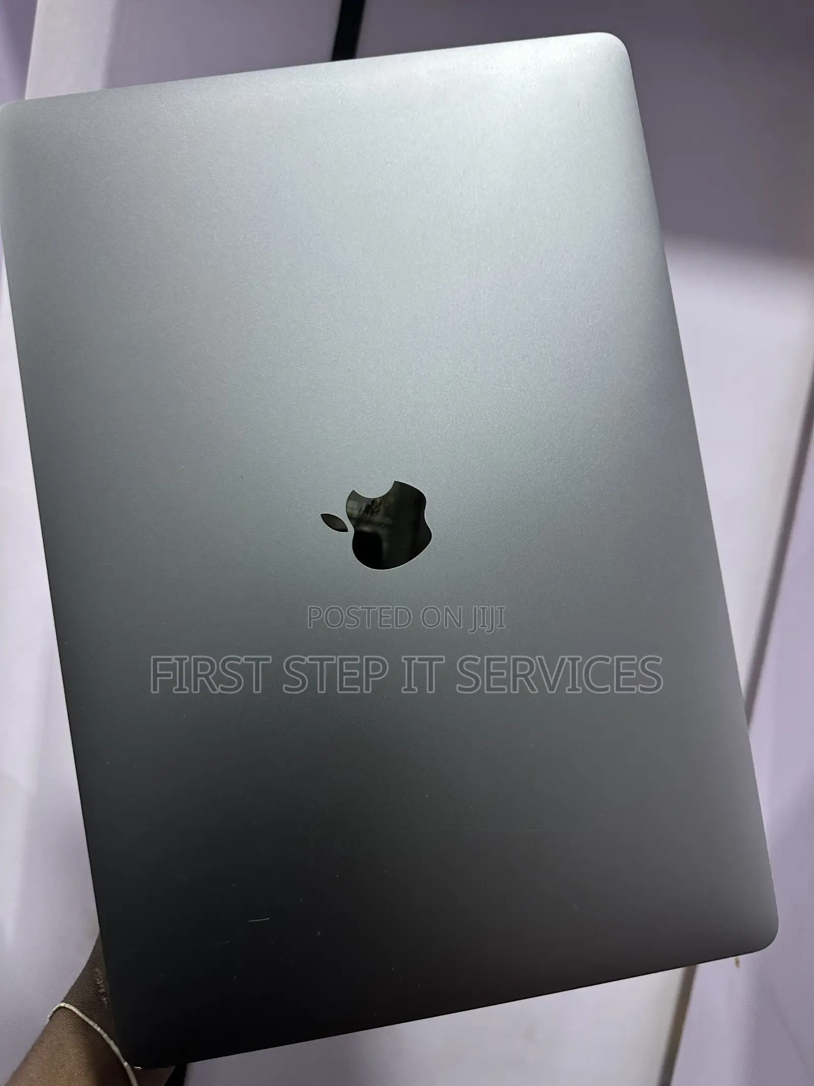 Laptop Apple MacBook Pro 32GB Intel Core i7 SSD 1T