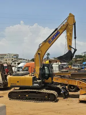 XCMG XE215i-K LC Hydraulic Excavator