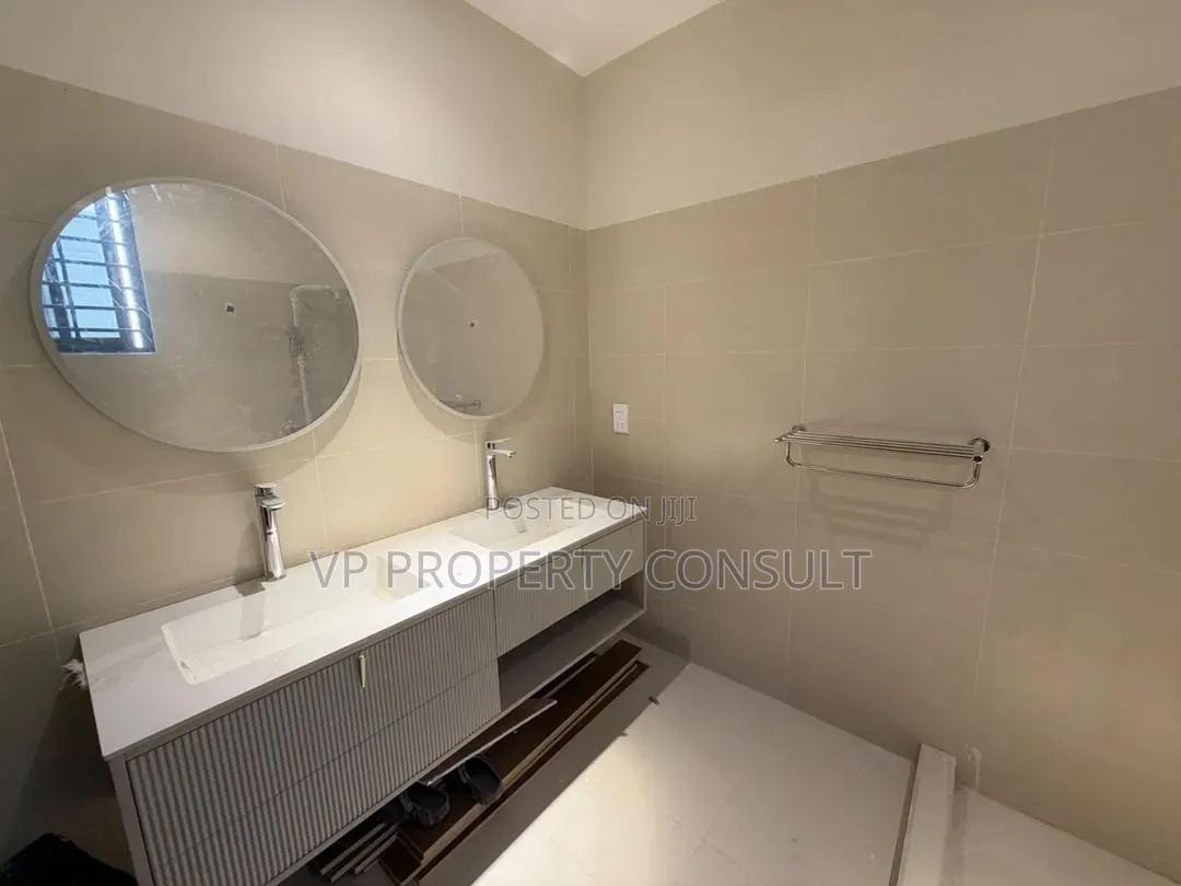 3bdrm House in Amrahia for sale