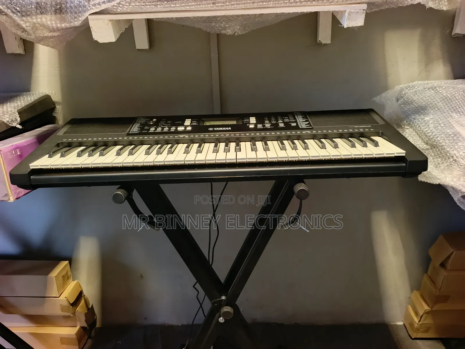 Yamaha E363