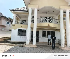 4bdrm House in Airport for rent