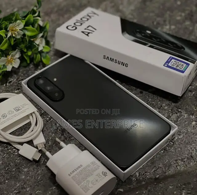 New Samsung Galaxy A17 5G 256 GB Black