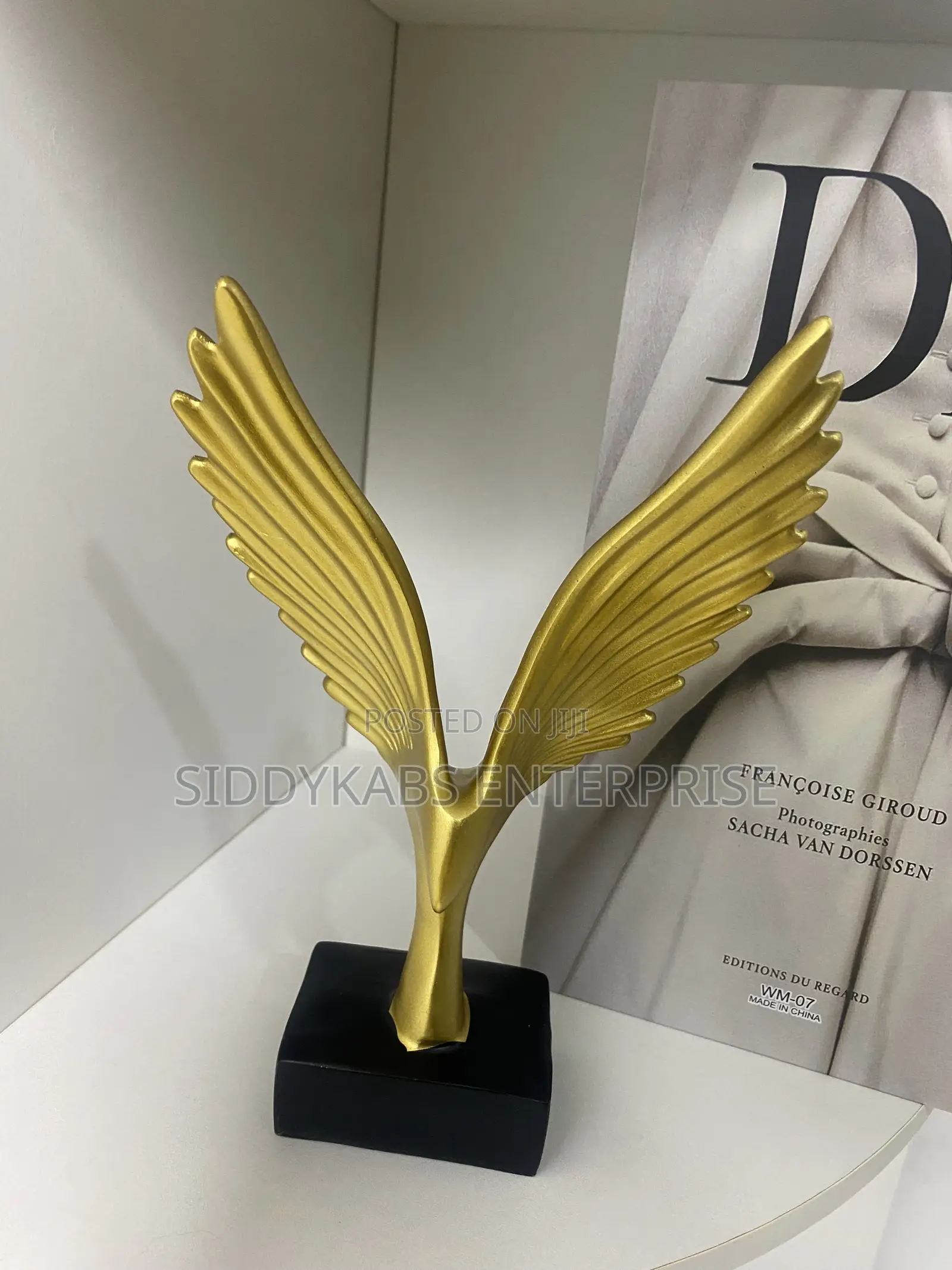 Golden Statue for Decor