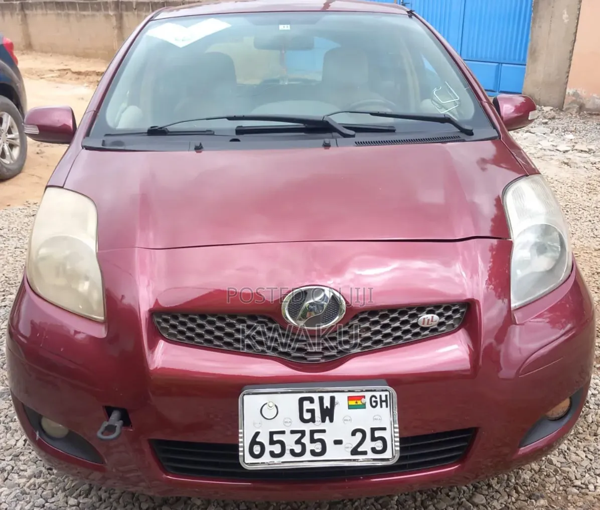 Toyota Vitz 2010 Brown