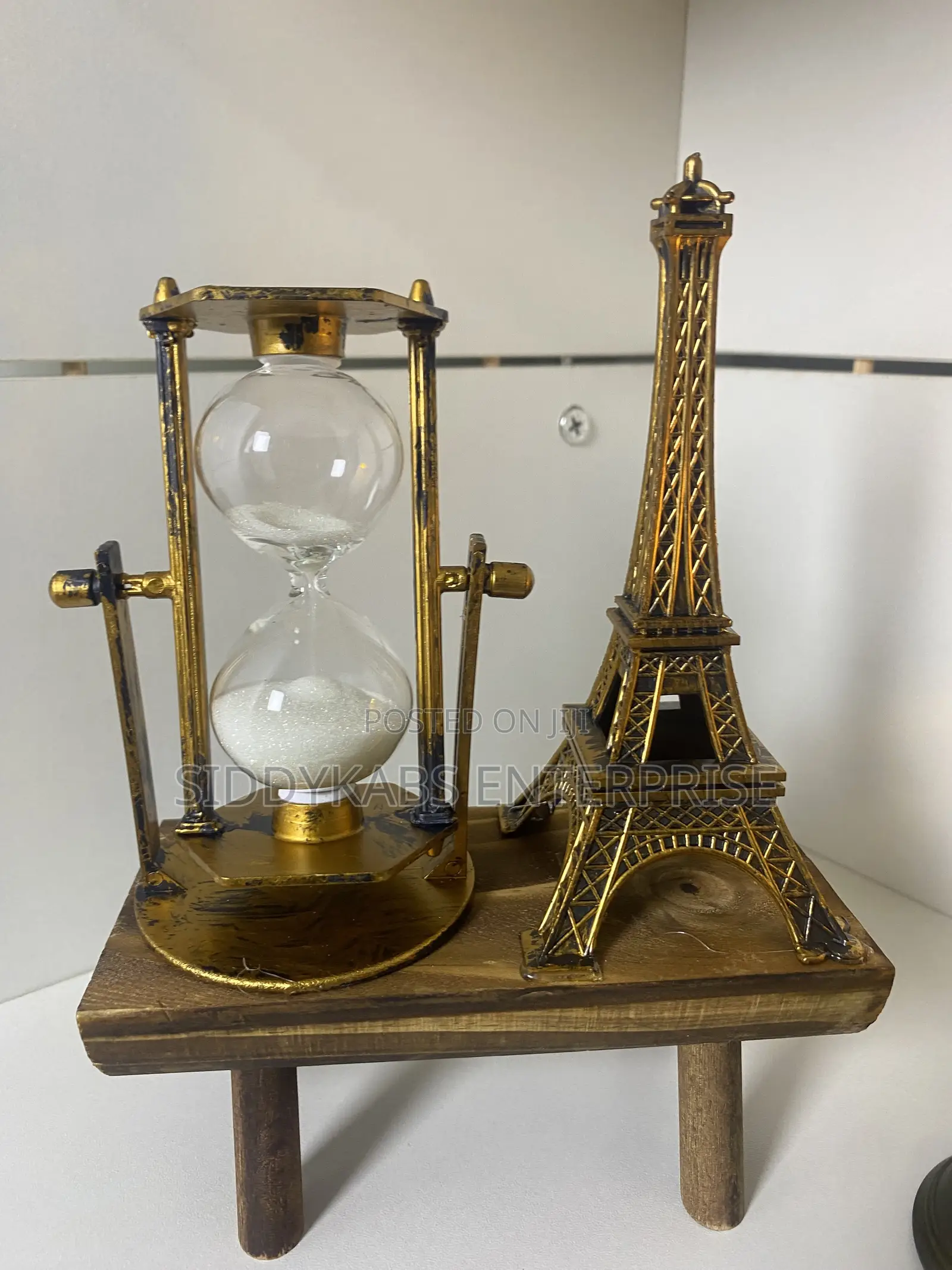 Eiffel Tower and Hourglass Desk Ornament