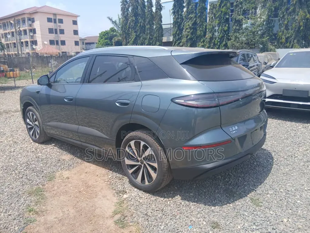 New BYD Sealion 06 DM-i Luxury 2025 Green