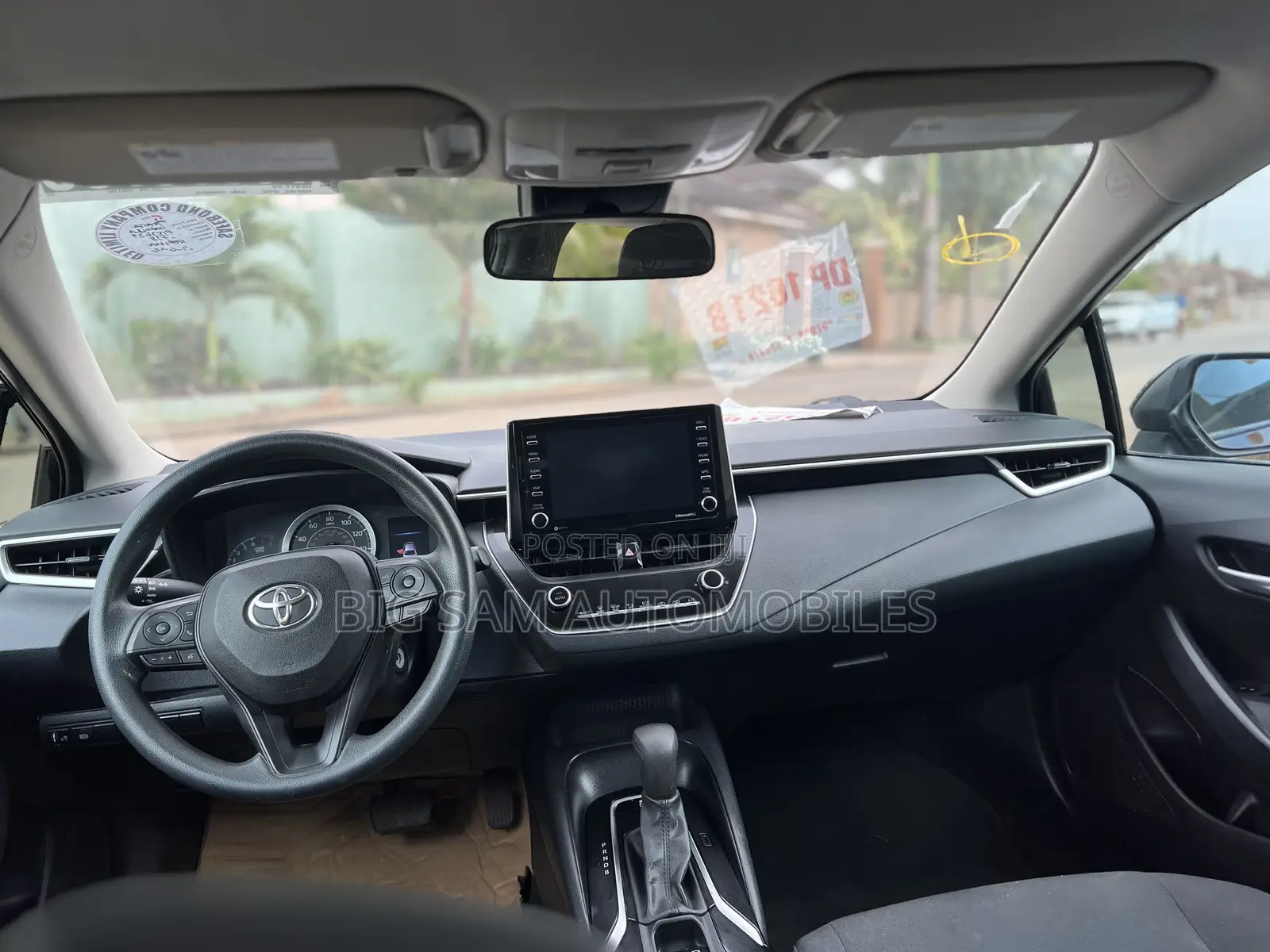 Toyota Corolla LE 2021 Black