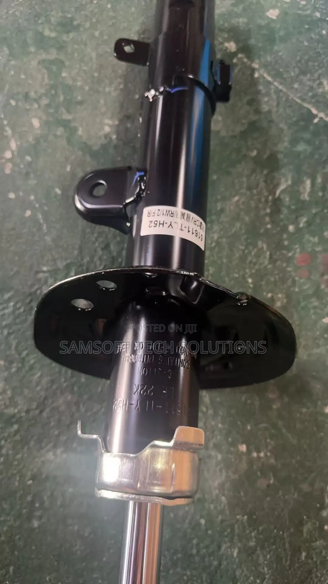 Honda CRV Suspension Strut