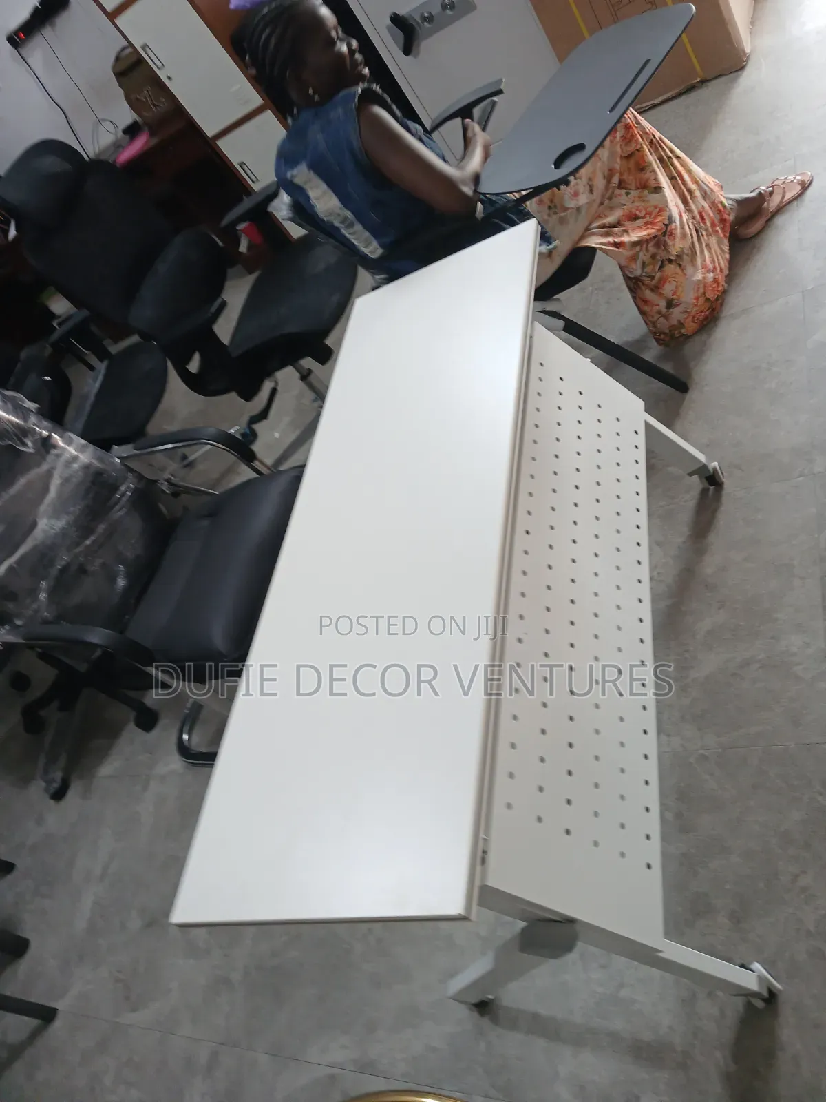 Table Avaliable for Sale
